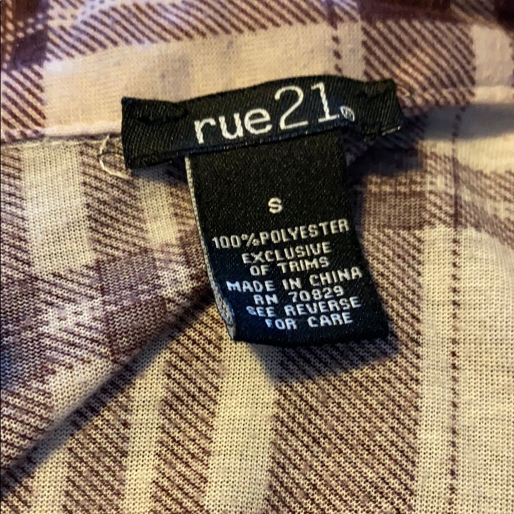Pink plaid button down - Picture 4 of 4